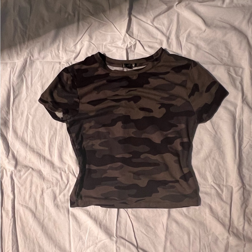 Splash Gray Black Crop Fitted T-Shirt